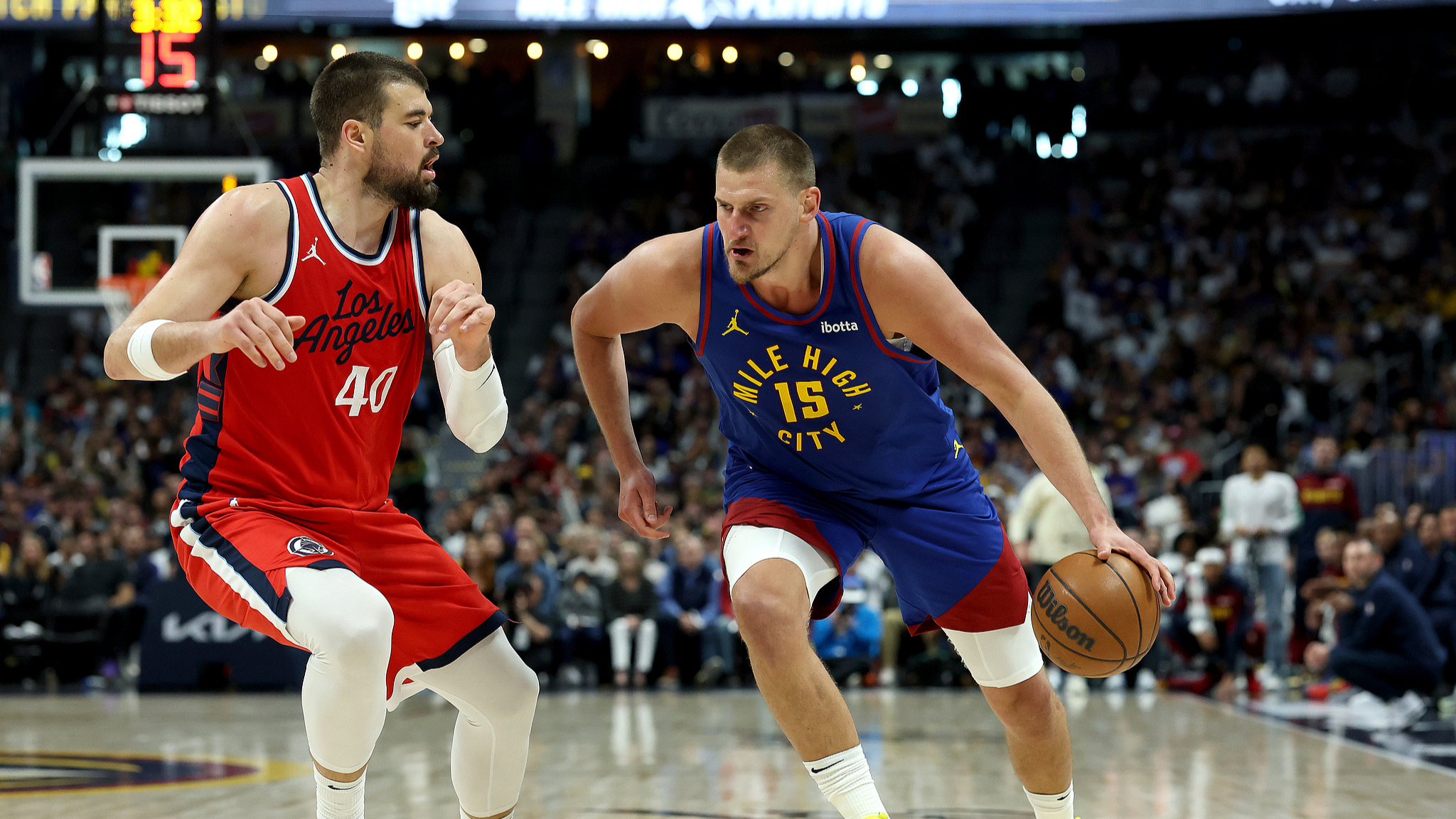 太阳全队表现出色，主场战胜快船获得开门红的简单介绍