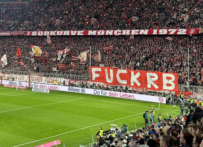 拜仁慕尼黑主场未能扩大领先优势，难以奏效