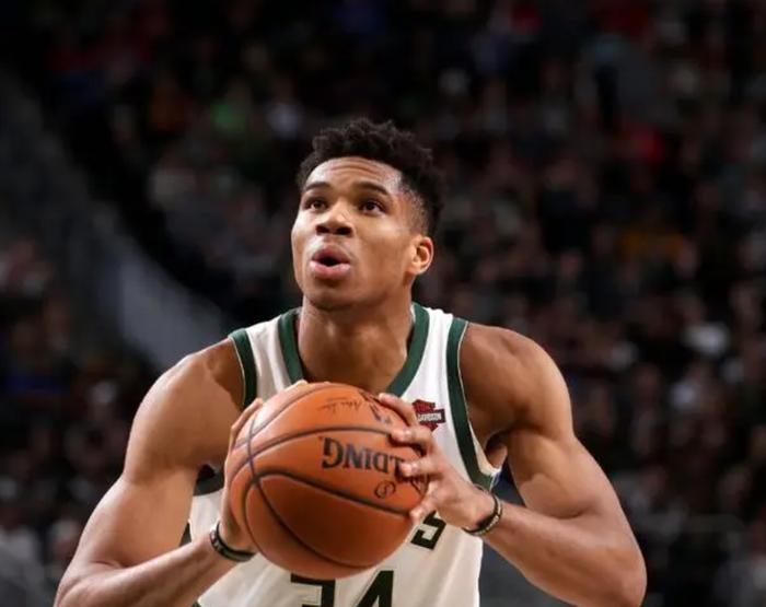 Ming迎来十五赛季高光表现，法国队球迷沸腾！的简单介绍