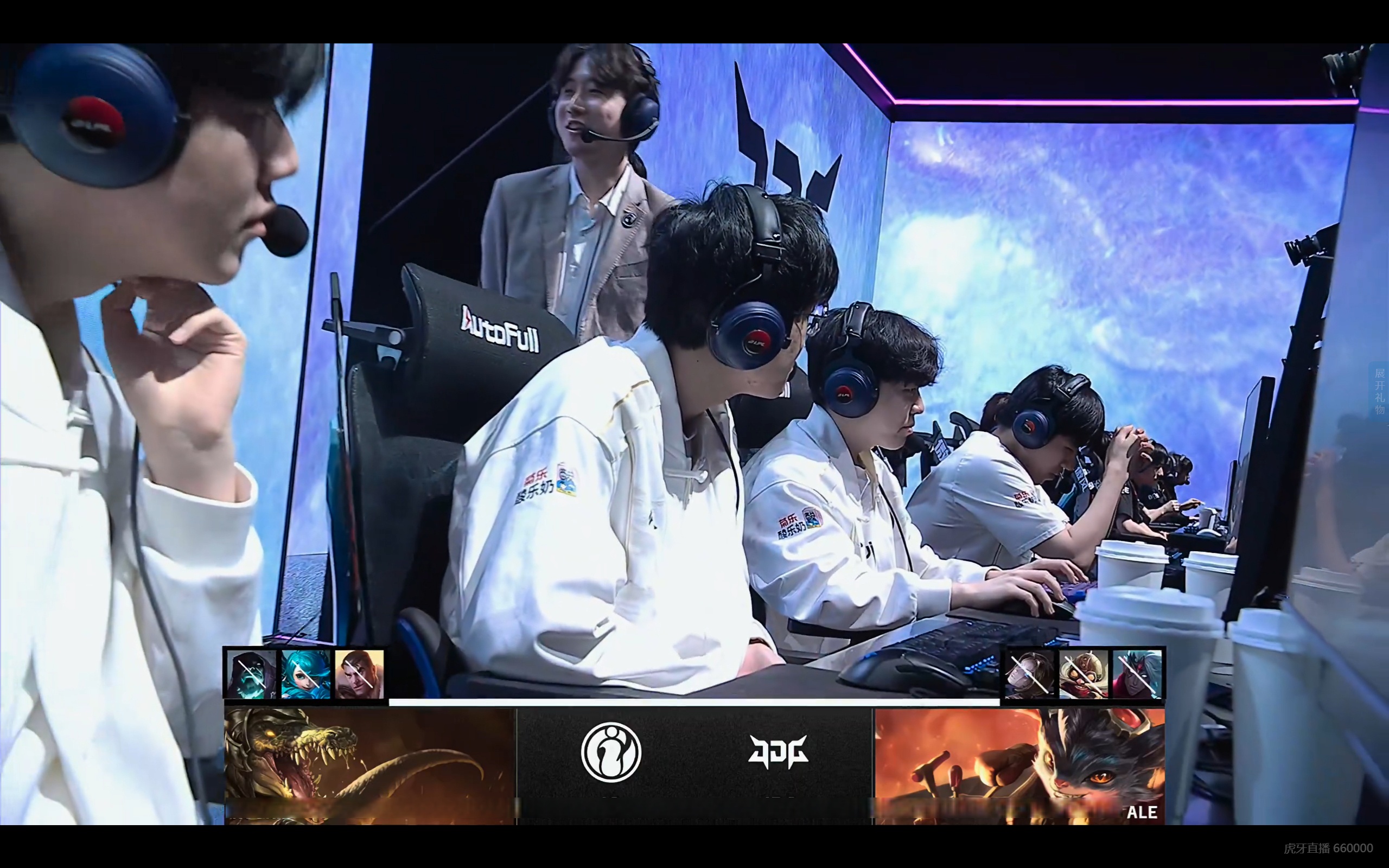 Rookie在巴塞罗那比赛中大胜，惊险取胜引发热议！